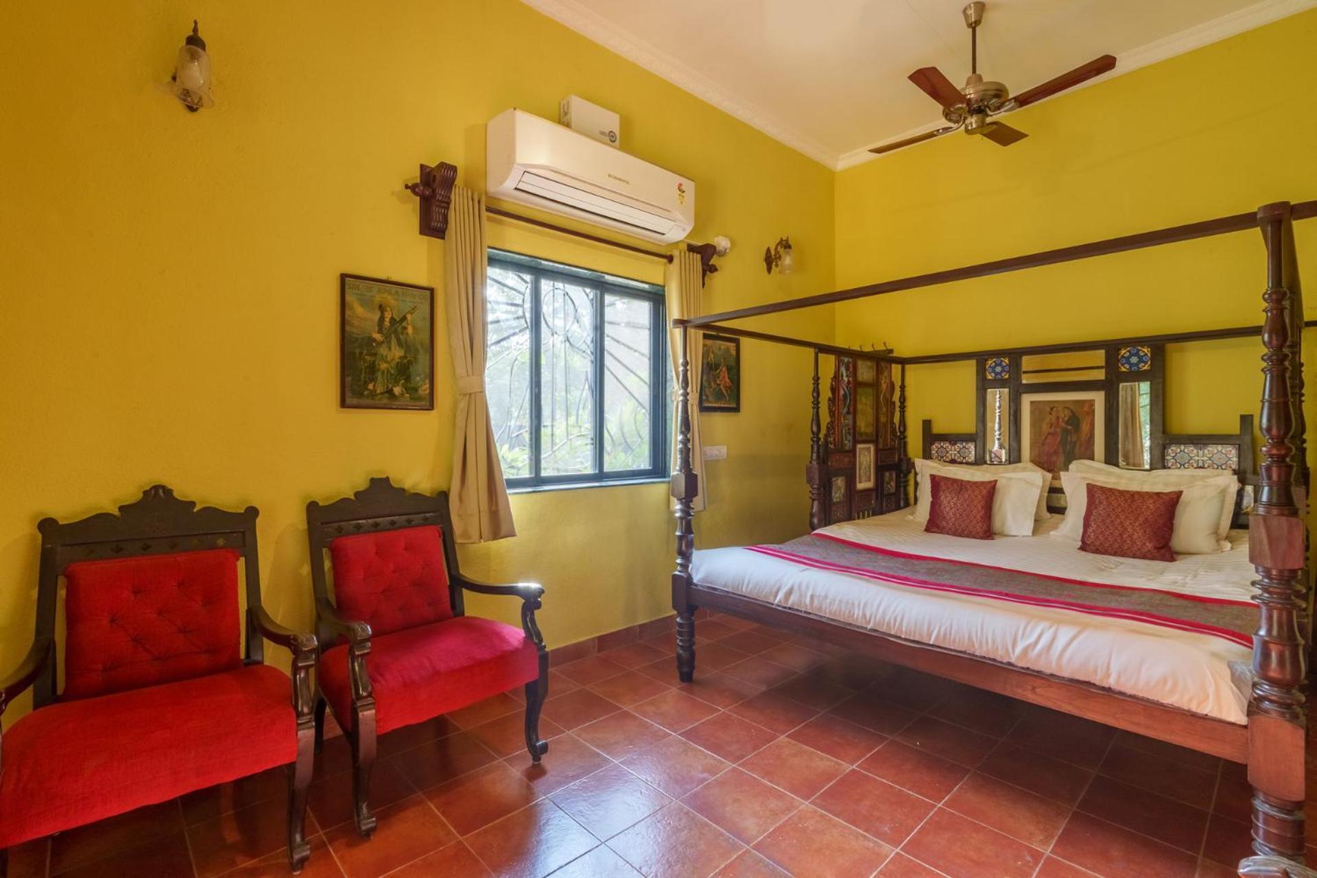 Vintage Estate - Lakeside Allure With Vintage Decor,A Plunge Pool & A Lawn Featuring A Charming Gazebo Karjat Buitenkant foto